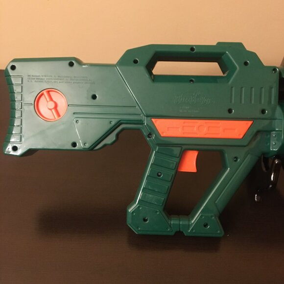 Buzz Bee Toys Belt Blaster with 29 case Belt & 29 Darts / Nerf Like Blaster - Picture 6 of 12